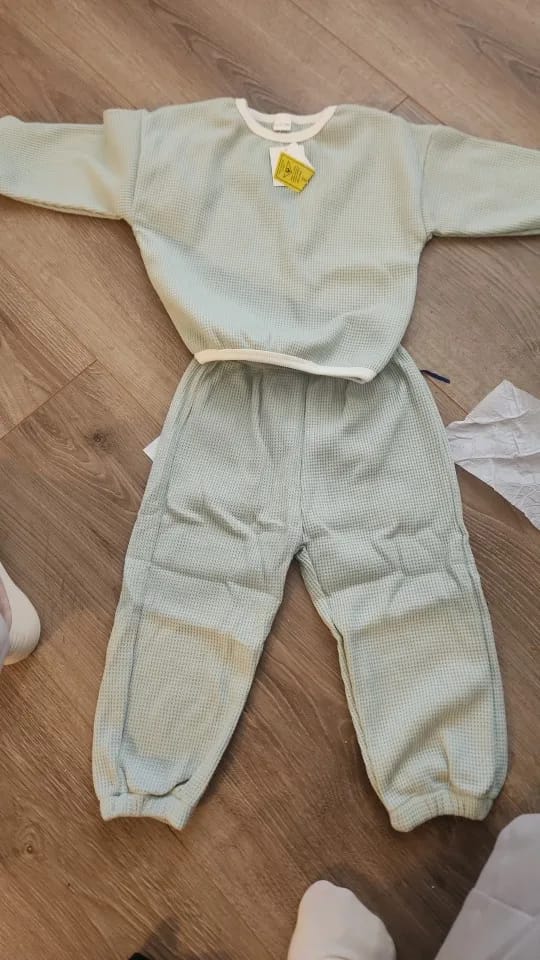 Customer photo review of Benny Waffle Jogger Set