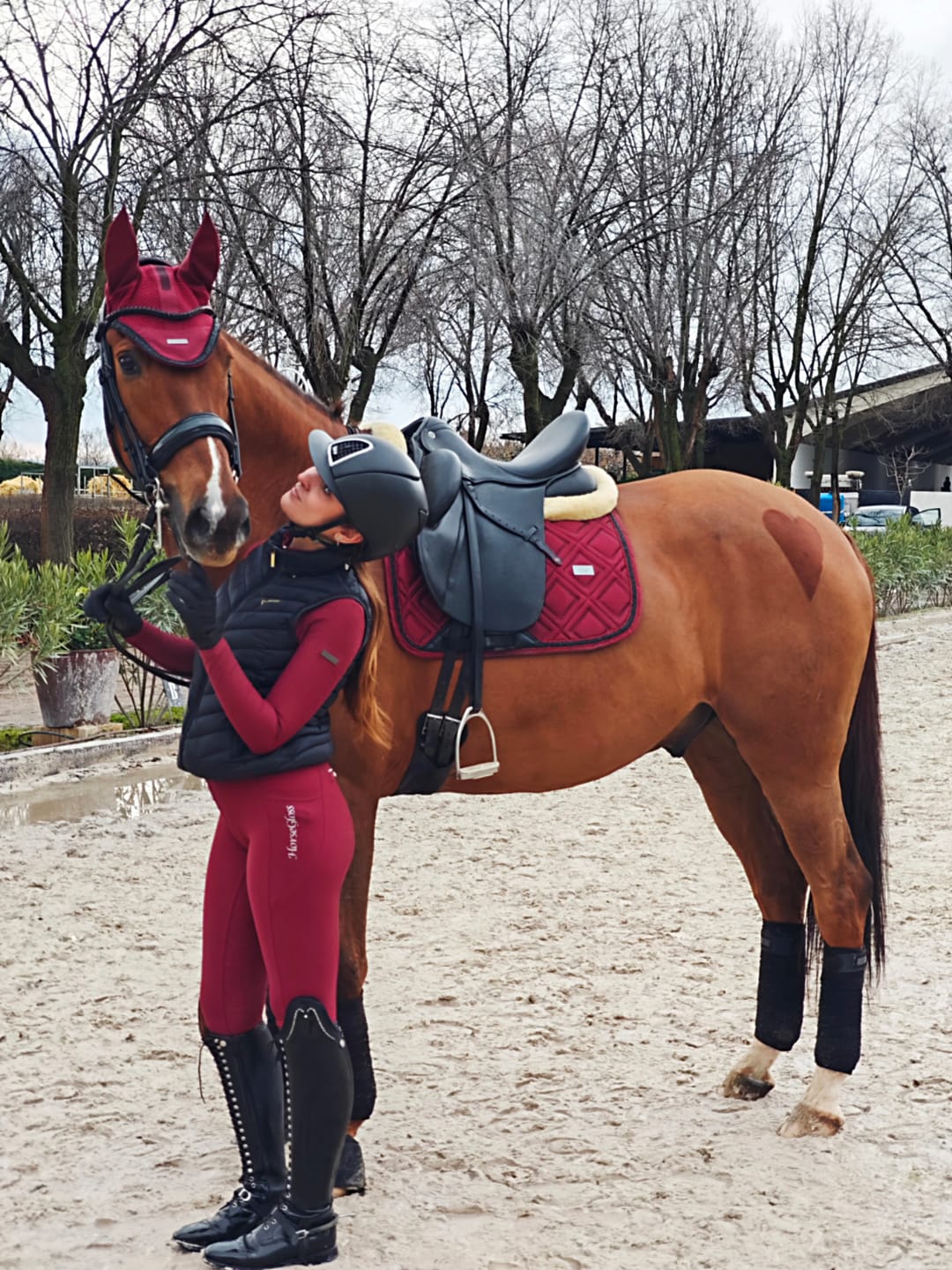 Customer photo review of KYLIE - BASE LAYER LONG SLEEVE | ROSE BERRY CRYSTAL