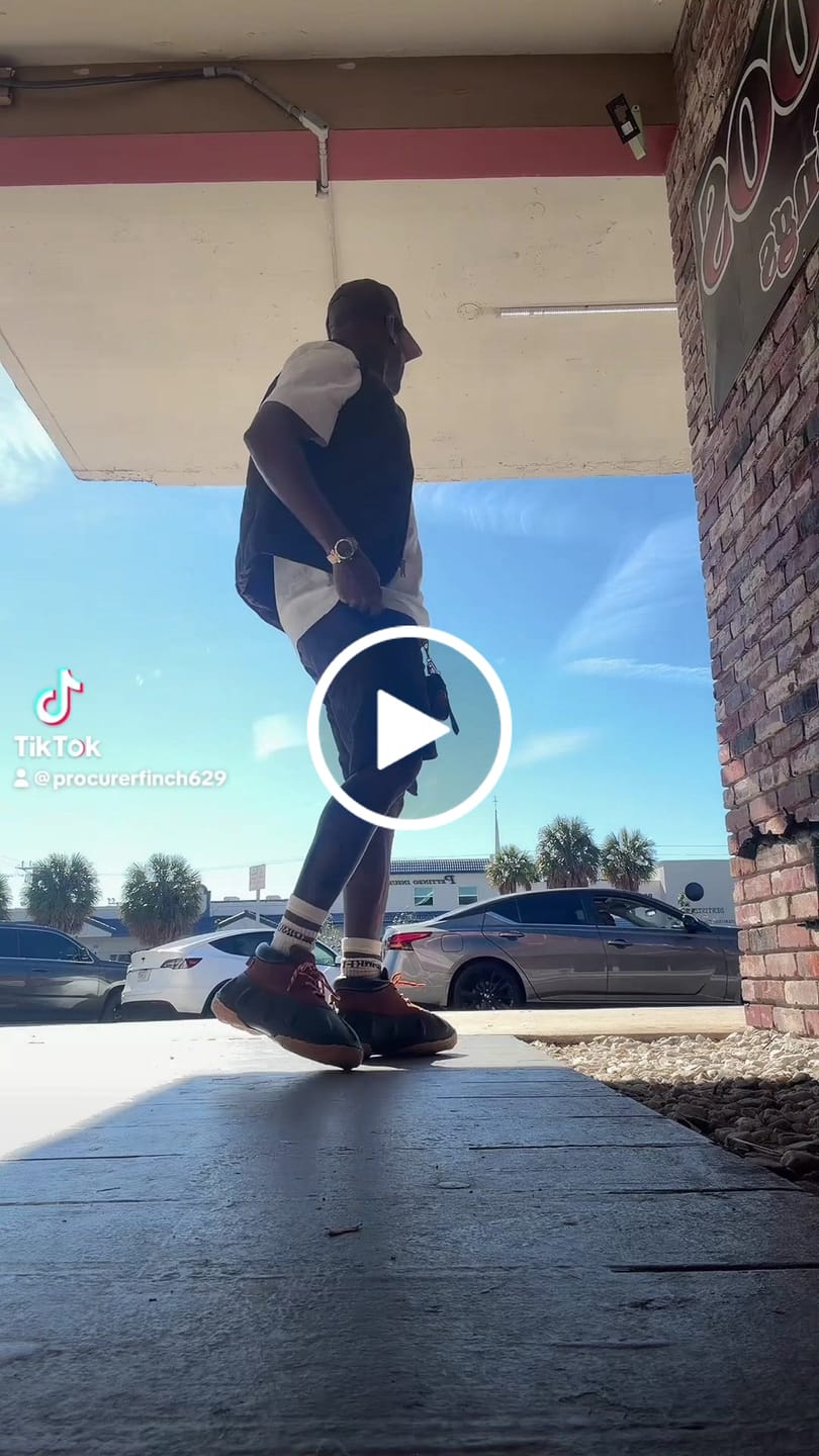 Customer video review of Duck Lo - Chestnut