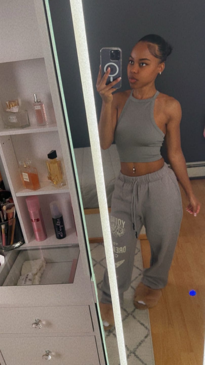 Customer photo review of W211 Dreamers Joggers