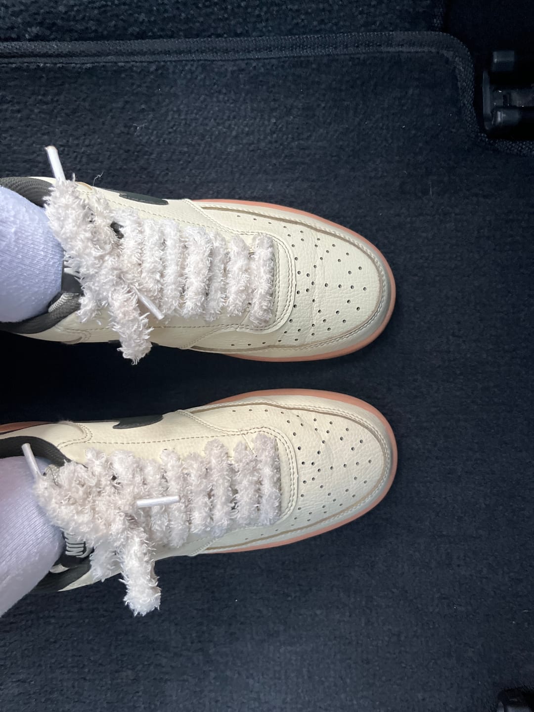 Customer photo review of Classic White