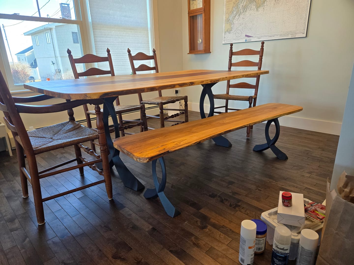 Customer photo review of Bench Legs 108/128 Curva 16" H Curved Metal Furniture Legs