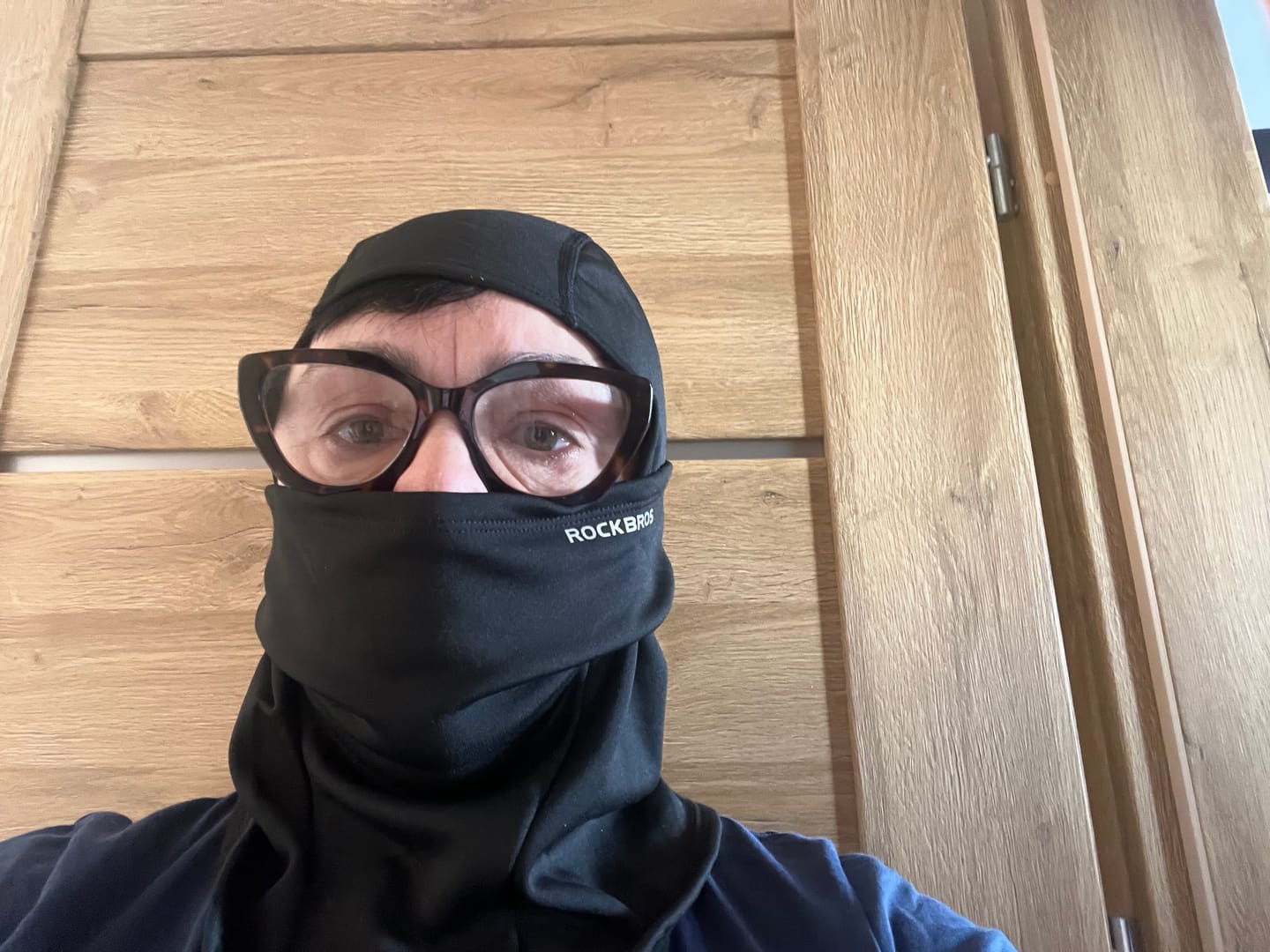 Customer photo review of Kominiarka Jesienno-Zimowa  Wiatroszczelna Przeciwpyłowa Oddychająca Jeden Rozmiar-LF7345