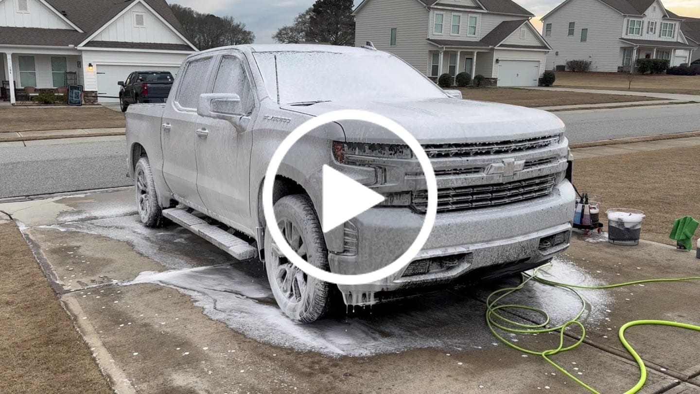 Customer video review of Armour Bucket Vinyl