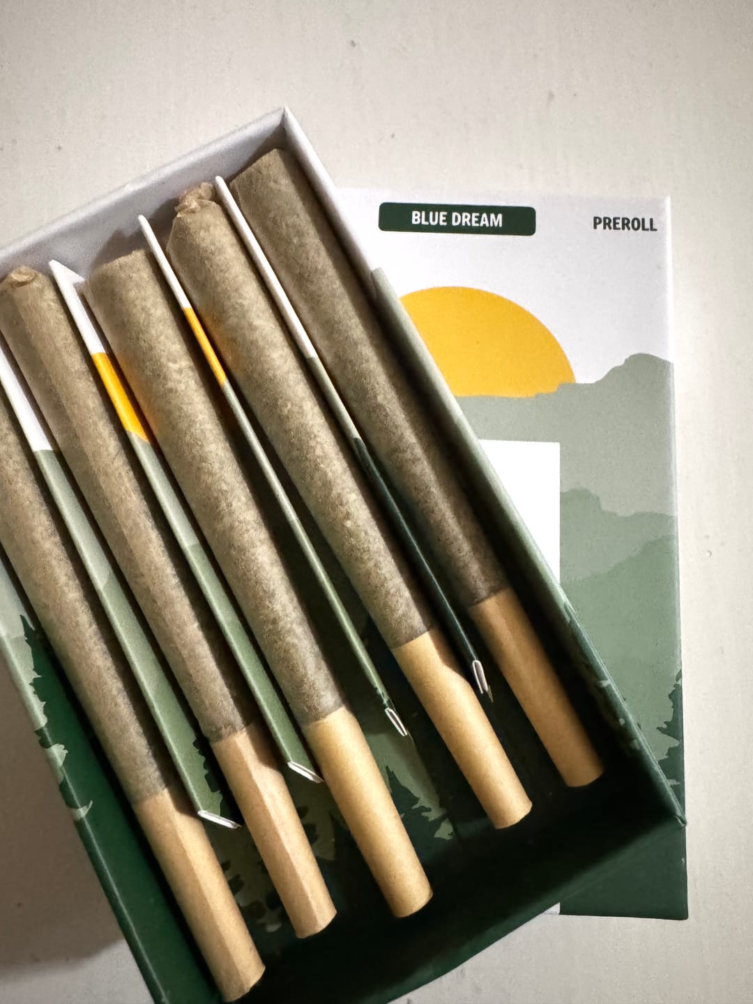 Customer photo review of Blue Dream Pre Roll 1 Gram - 6ct.