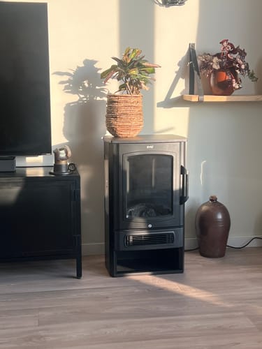 Customer photo review of EVIQ Elektrische Sfeerhaard Toronto - Vrijstaand
