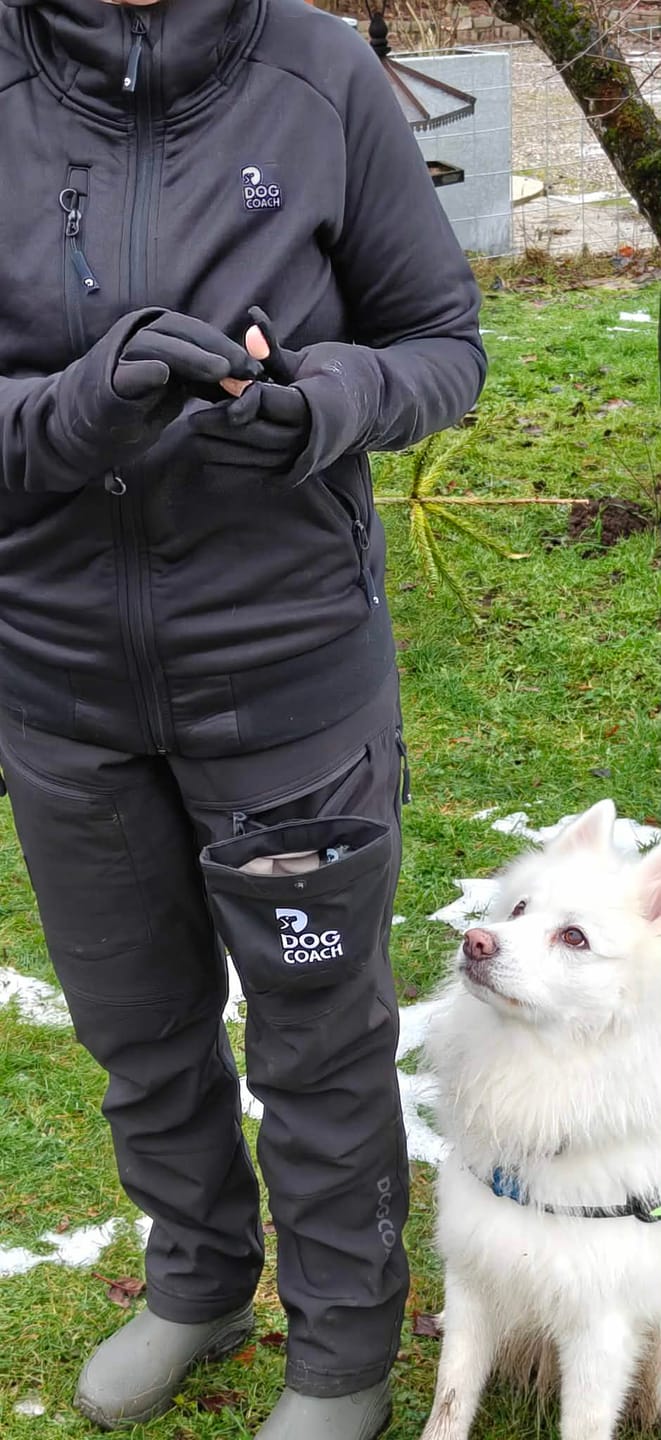 Customer photo review of DogCoach Godbidslomme | Hobby | Regular | Sort | Bali