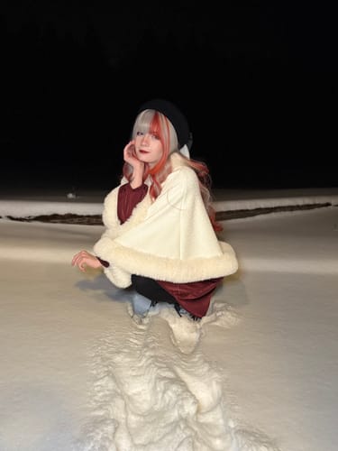 Customer photo review of Korura Original Wig #008 – AkaiYoru Hime