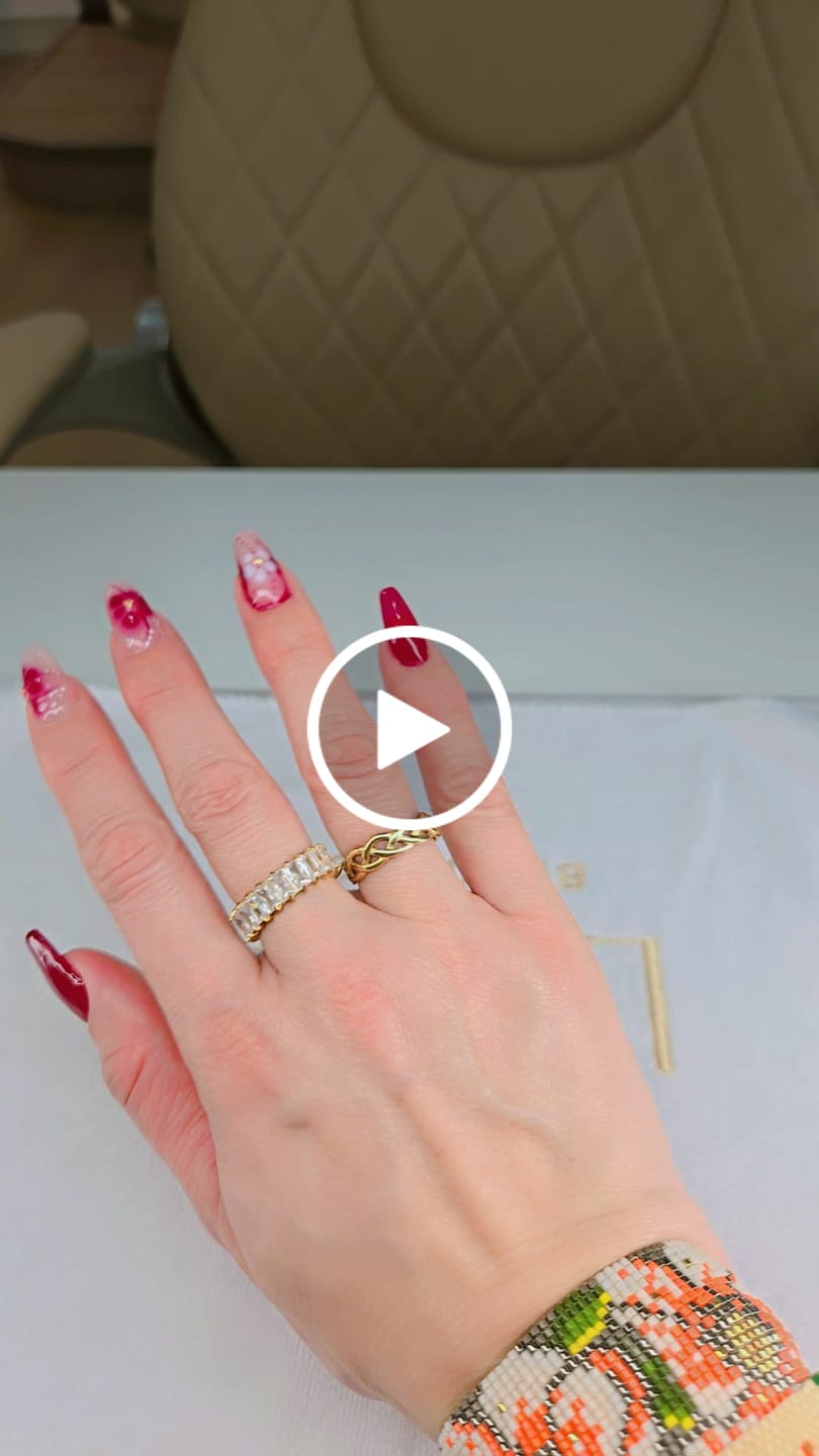 Customer video review of Nova Earrings (Bundle)