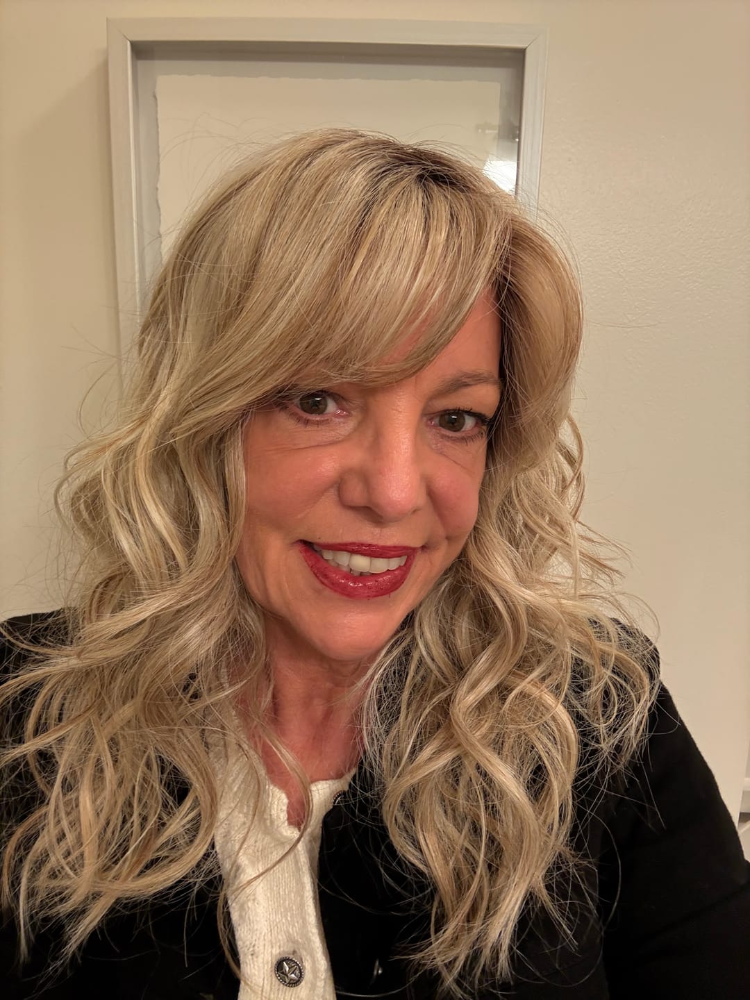 Customer photo review of BILLIONAIRE BOMBSHELL - Sandy Blonde*
