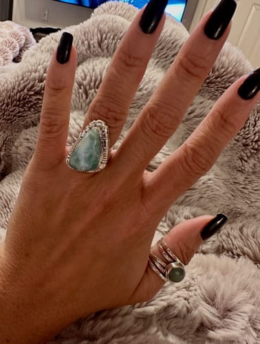 Customer wearing the large Larimar sterling silver ring, showing its size on their hand.
