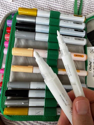 Customer photo review of Ohuhu Acrylic Markers 24 Colors 48 Pack