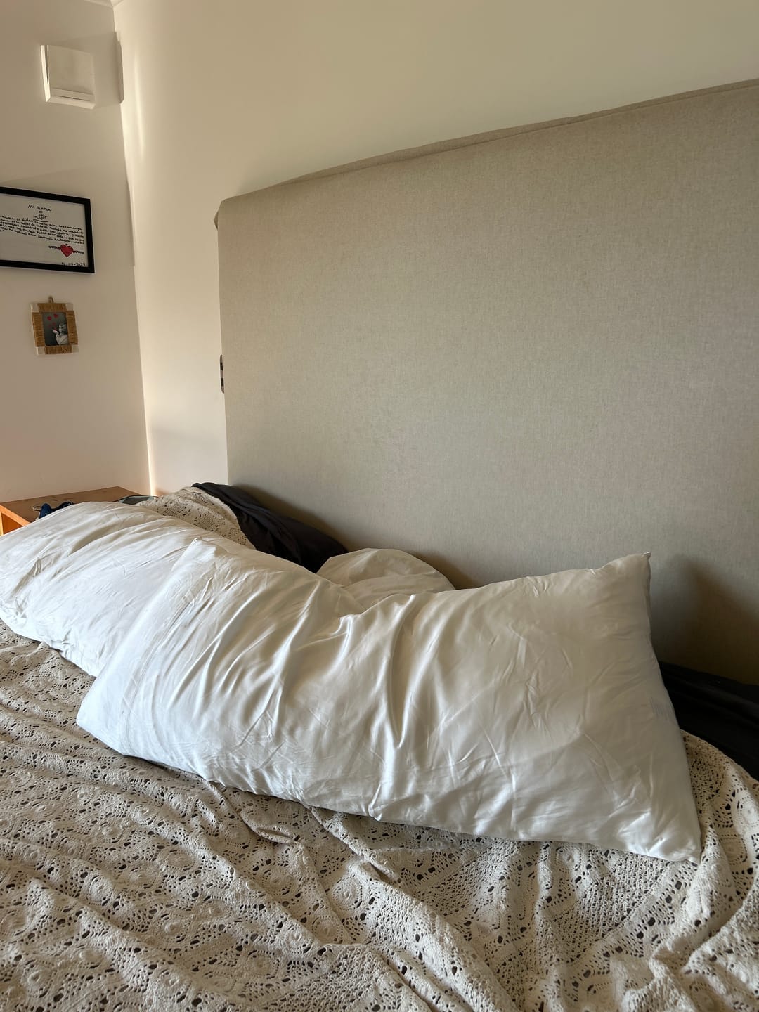 Customer photo review of 2 ALMOHADAS + 2 FUNDAS DE SEDA NATURAL IVORY