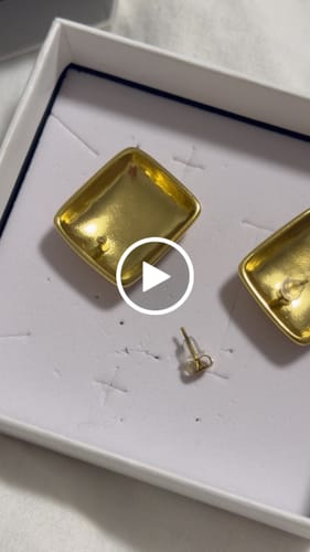 Customer video review of 🎁 FREE Mystery Earrings (100% off)