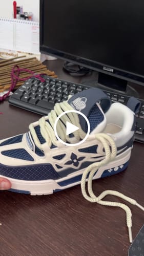 Recensione con video di un cliente su Sneakers LV Skate Blu