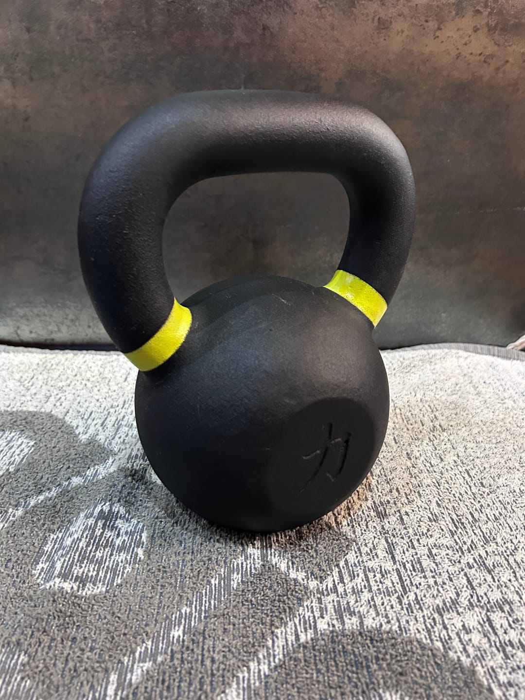 Customer photo review of Strength Shop Cast Iron Kettlebells - Single Mould, Powder Coated, 4-64KG