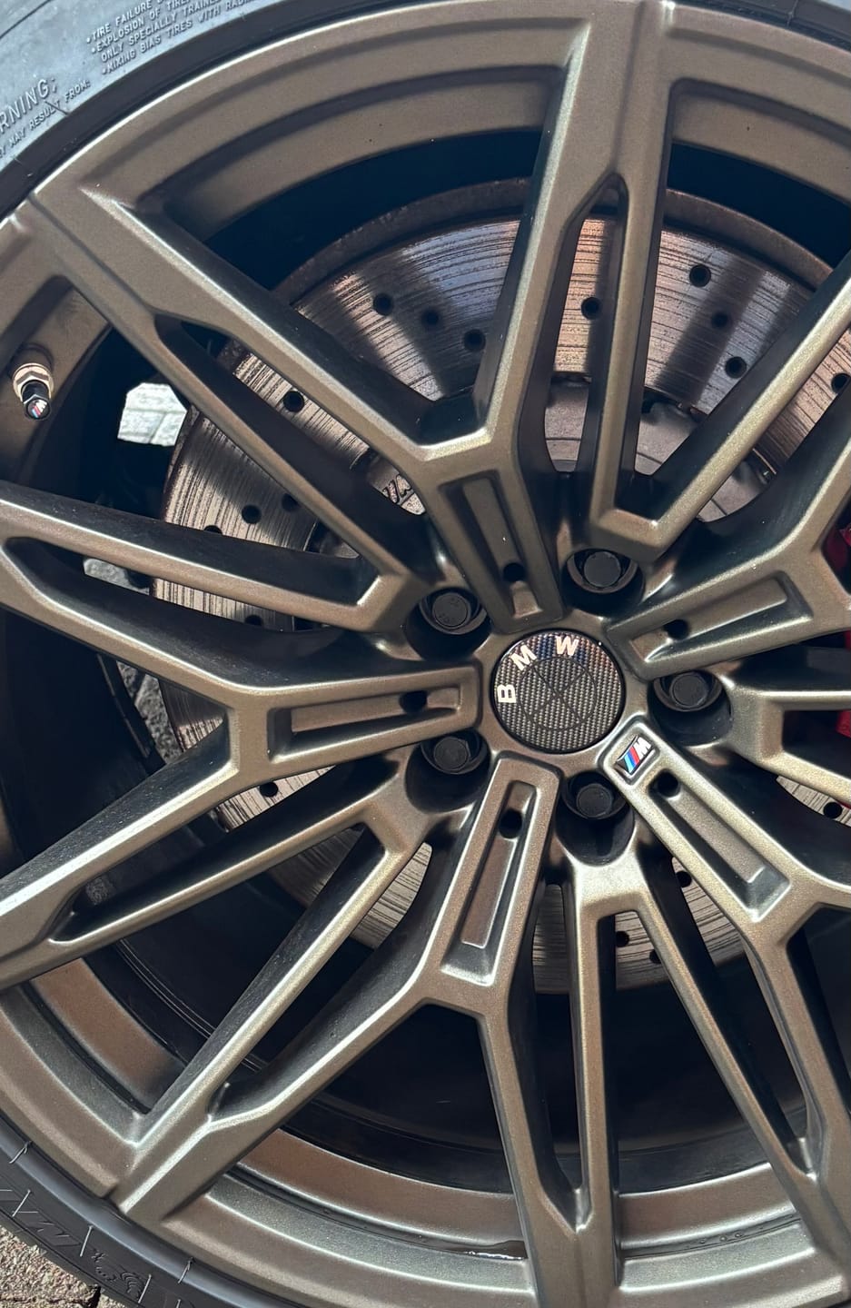 Customer photo review of BMW BLACK EMBLEM BADGE V2