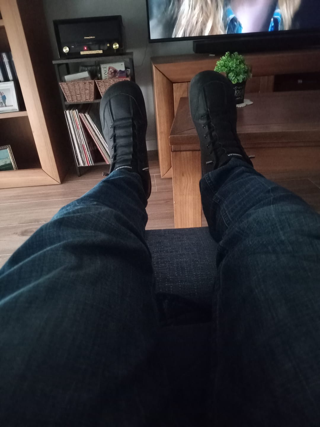 Customer photo review of Ash - Zapatos Barefoot De Invierno