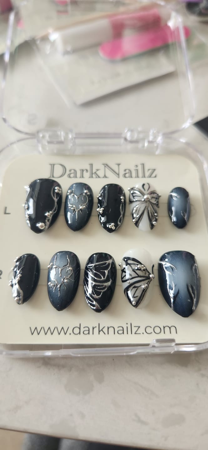 Customer photo review of Black Butterfly Press On Nails, Gothic Punk Rock Nails, Goth Butterflies Y2K Fake Nails