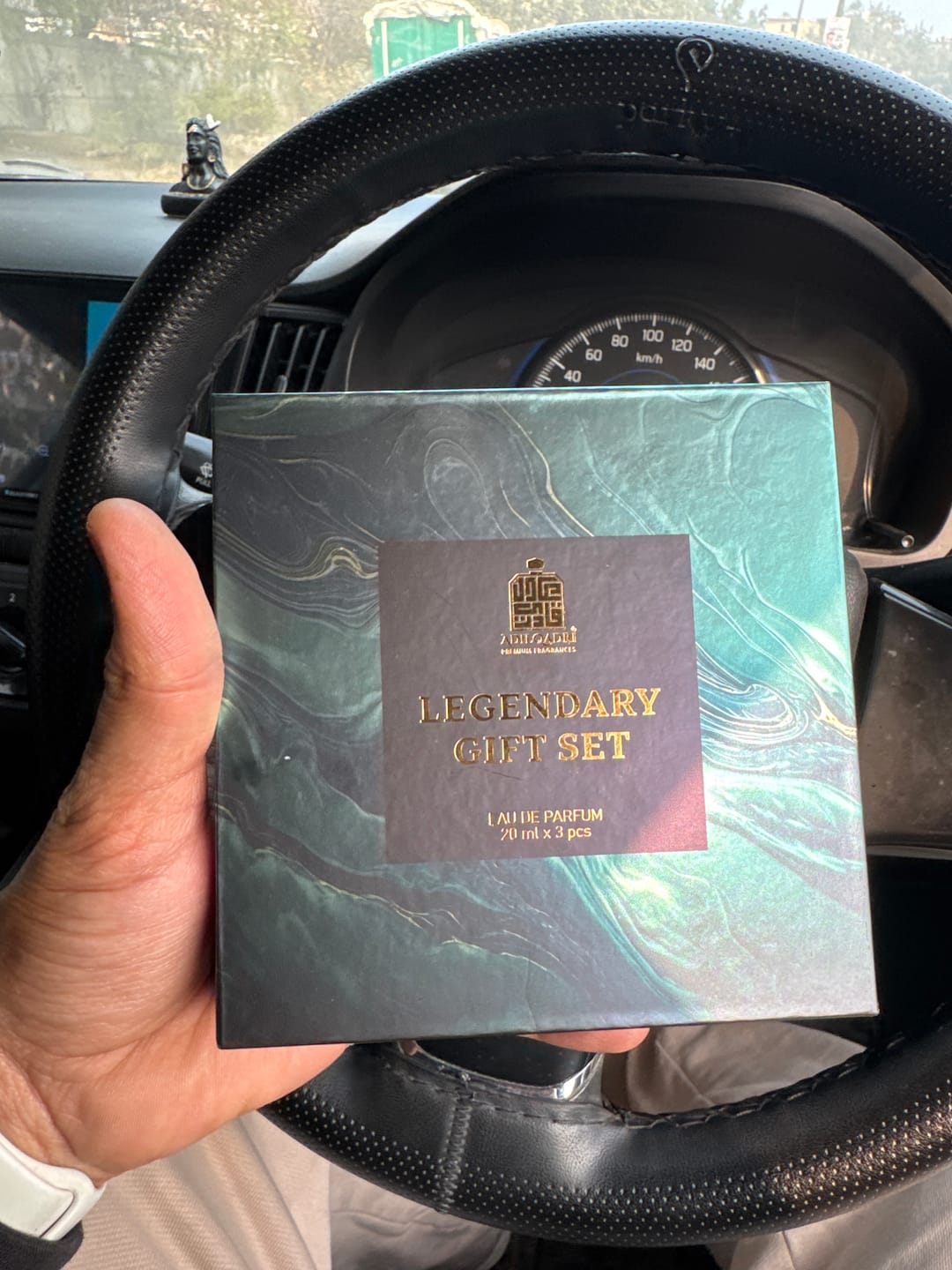 Customer photo review of Legendary Gift Set 3 Pcs Set of Premium Perfume Spray