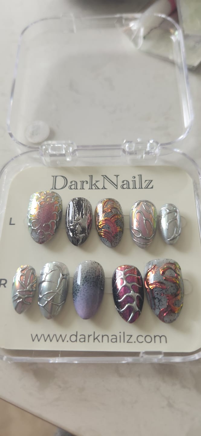 Customer photo review of Purple Chrome Press-On Nails, Iridescent Gothic Alien Fake Nails with Bio Texture