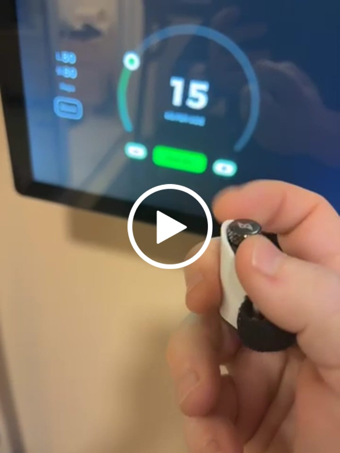 Customer video review of Smart Bluetooth Ring Controller