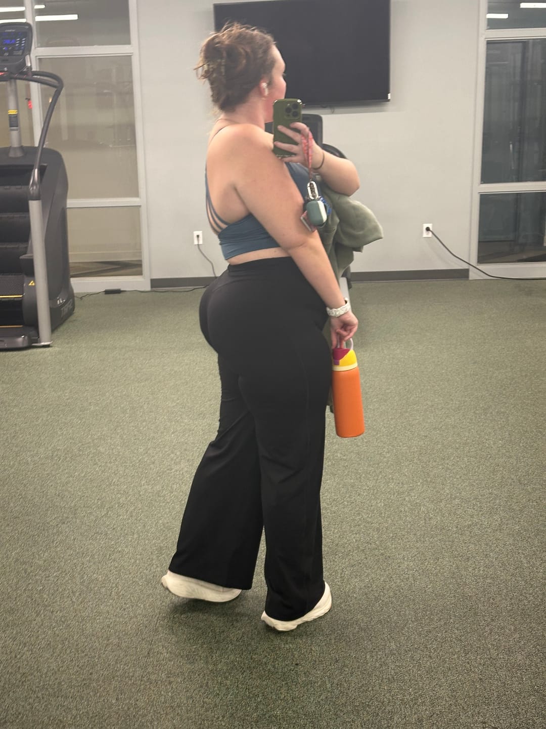 Customer photo review of W2227 - Reset Wide Leg Legging