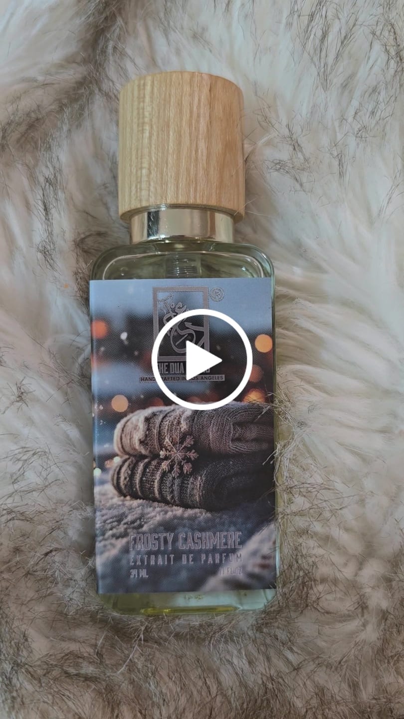 Customer video review of Frosty Cashmere