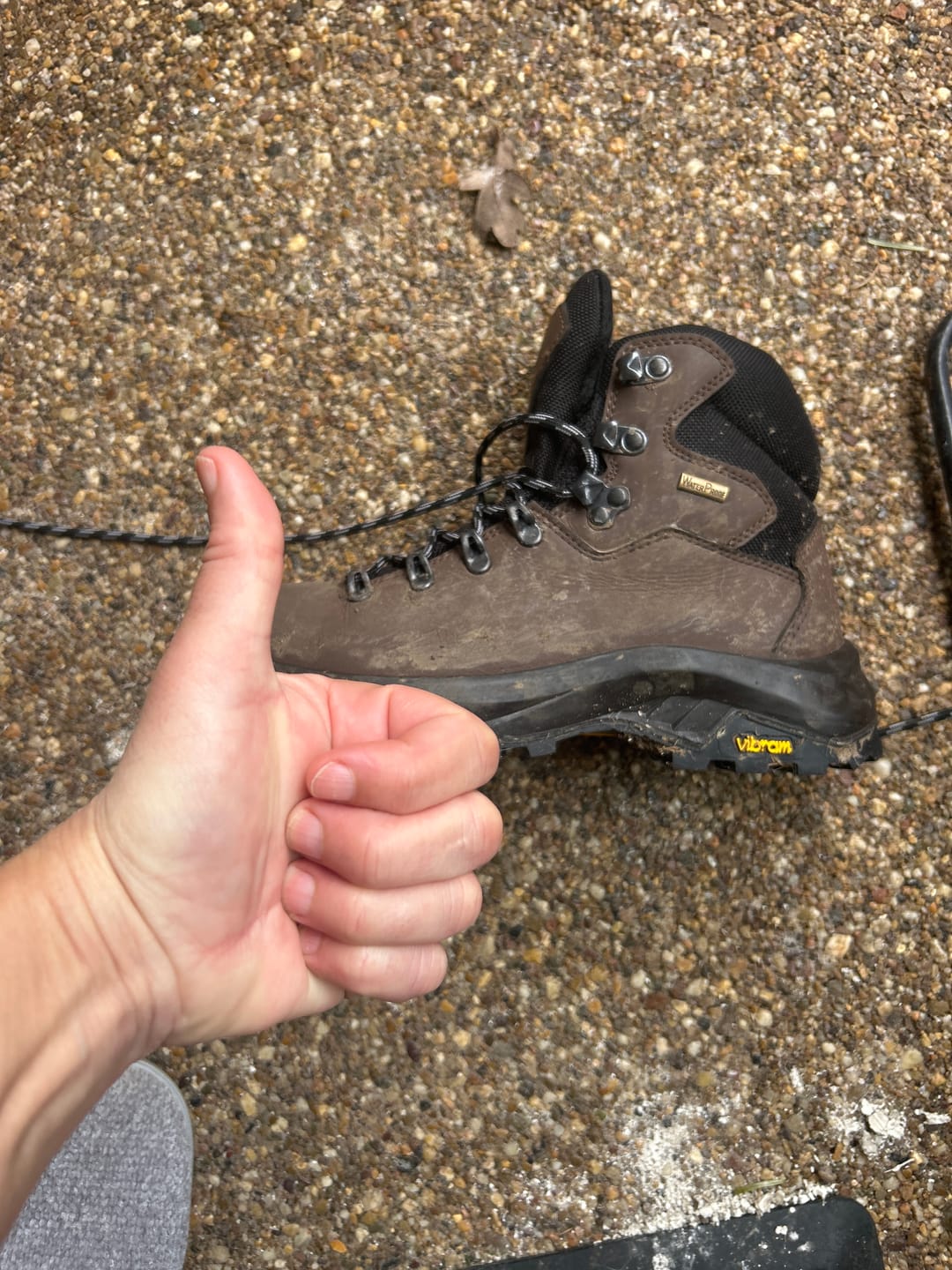 Customer photo review of Arti Hiker Boots