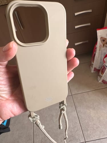 Avaliação com foto de um cliente sobre Nora | Areia