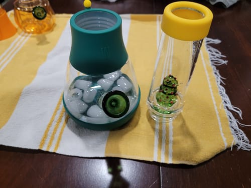 Customer photo review of Bong Percolator Tube - Christmas Tree 🎄