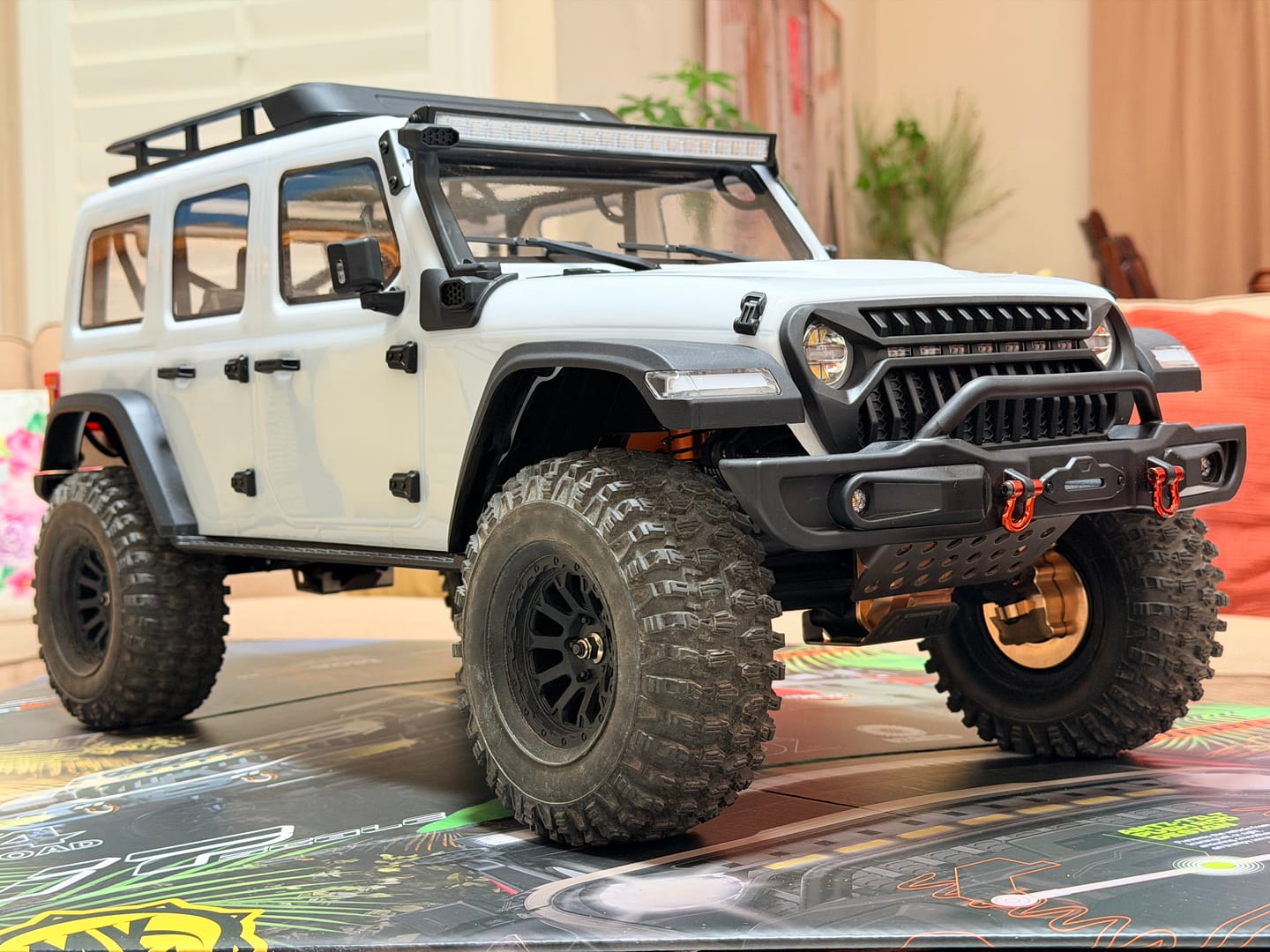 Customer photo review of 1/7 Scale 4WD Brushless RTR RC Crawler MK-07 White