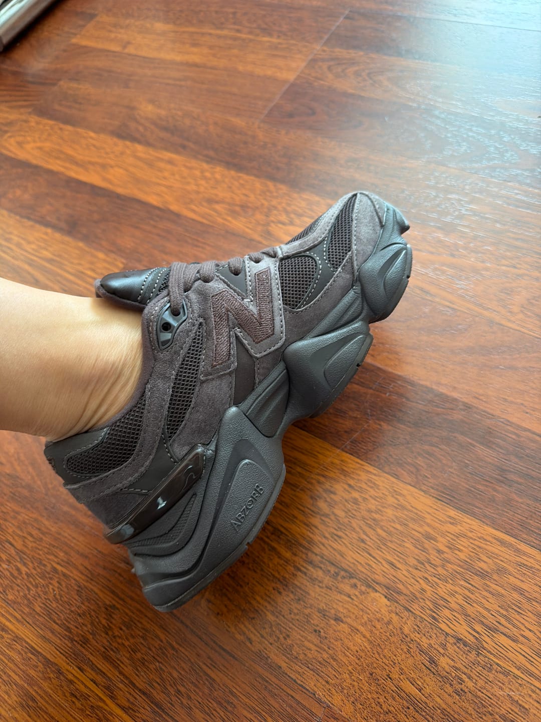 Customer photo review of 9060 New Balance September 2025 Chocolate