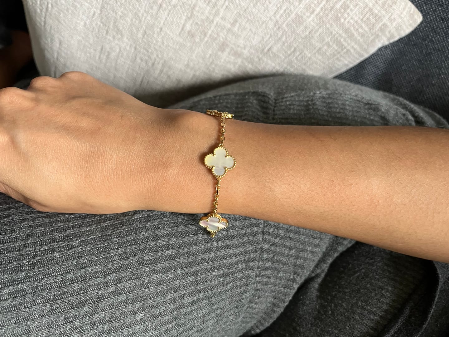 Customer photo review of 925 Silver, Lucky Clover Leaf Bracelet, 18K Gold Plated