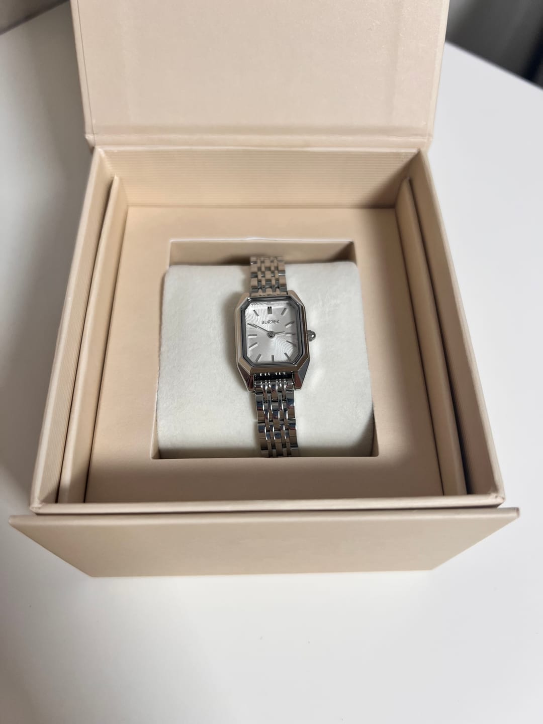 Customer photo review of Isabell Petite Silver