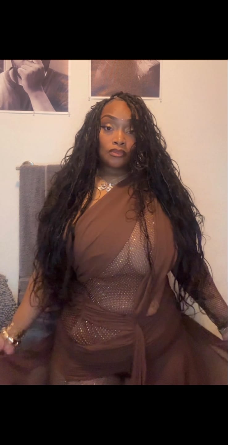 Customer photo review of Pre-looped Crochet Boho Locs with Body Wave Virgin Human Hair Curls