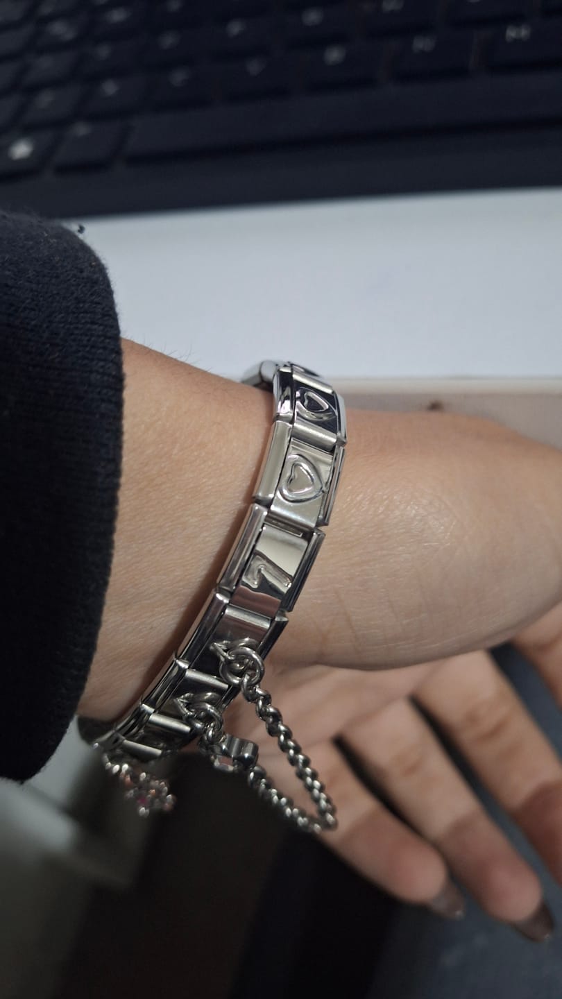 Customer photo review of Charm Número 7