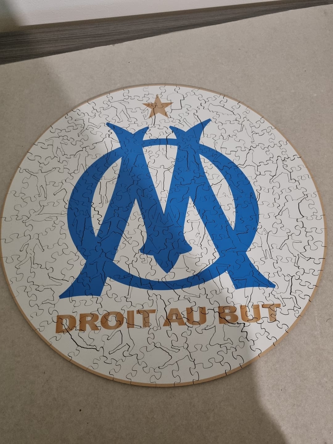 Customer photo review of Logo Olympique de Marseille® - Puzzle en Bois