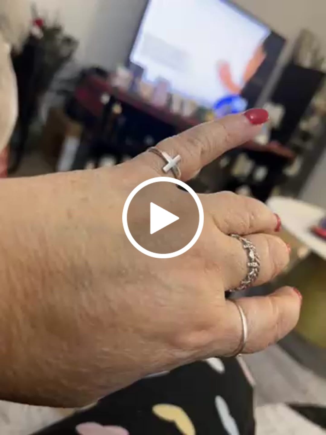 Customer video review of Cross Ring