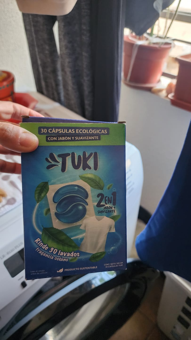 Customer photo review of Capsulas Tuki Ecológicas ♻️ 2en1 con Jabón y Suavizante