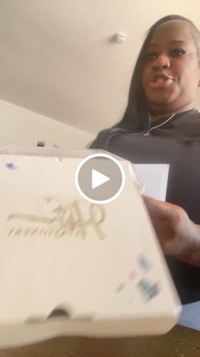 Customer video review of Icy Pynk | $10k Ri$h Box