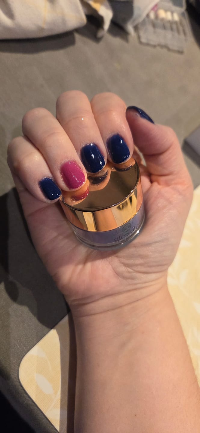 Customer photo review of Lavender Purple Dipping Powder