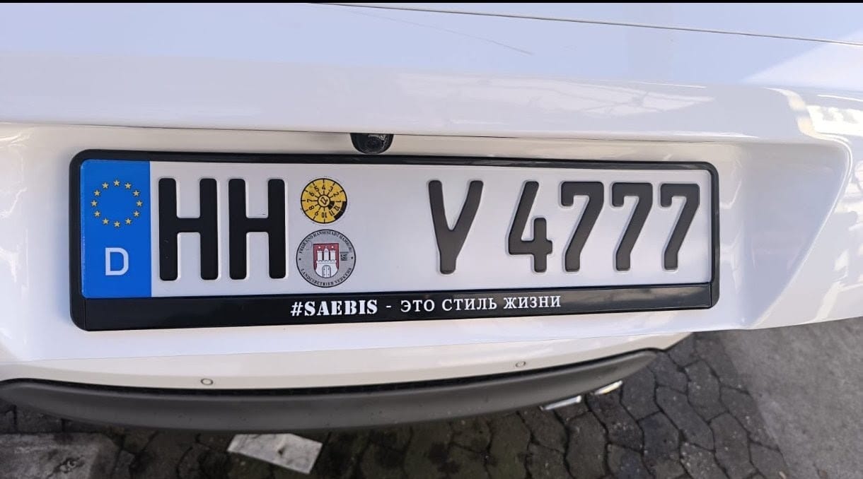 Customer photo review of SAEBIS® 2er SET Auto Kennzeichenhalter