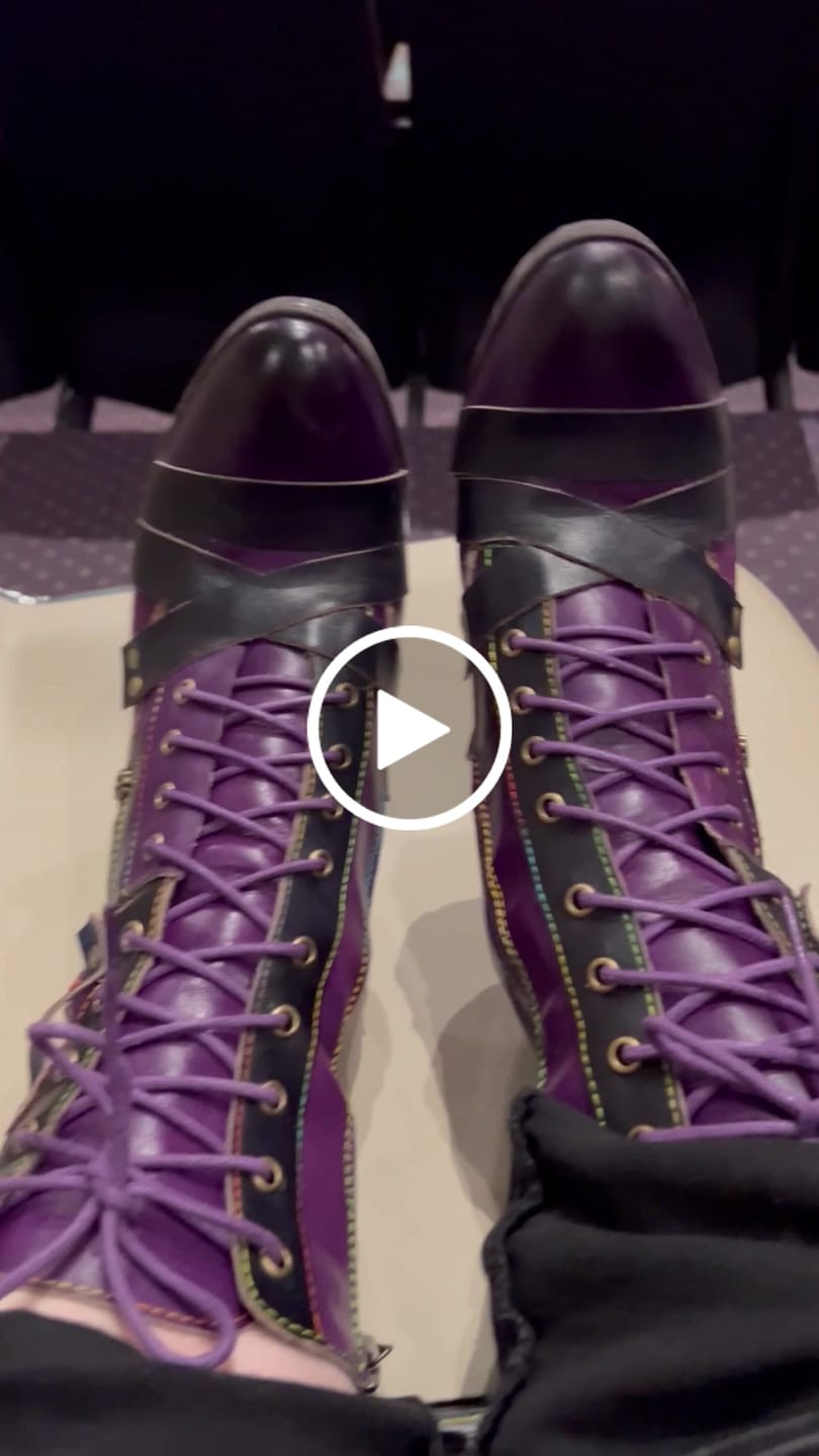 Customer video review of Vintage Comfortable Genuine Leather Boots