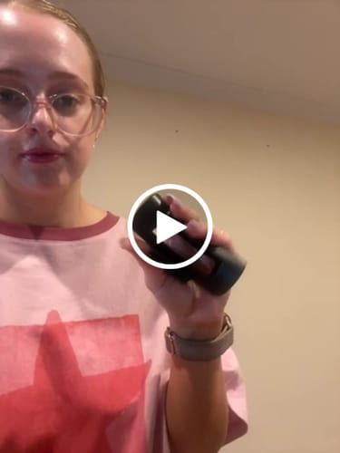 Customer video review of cloud clip