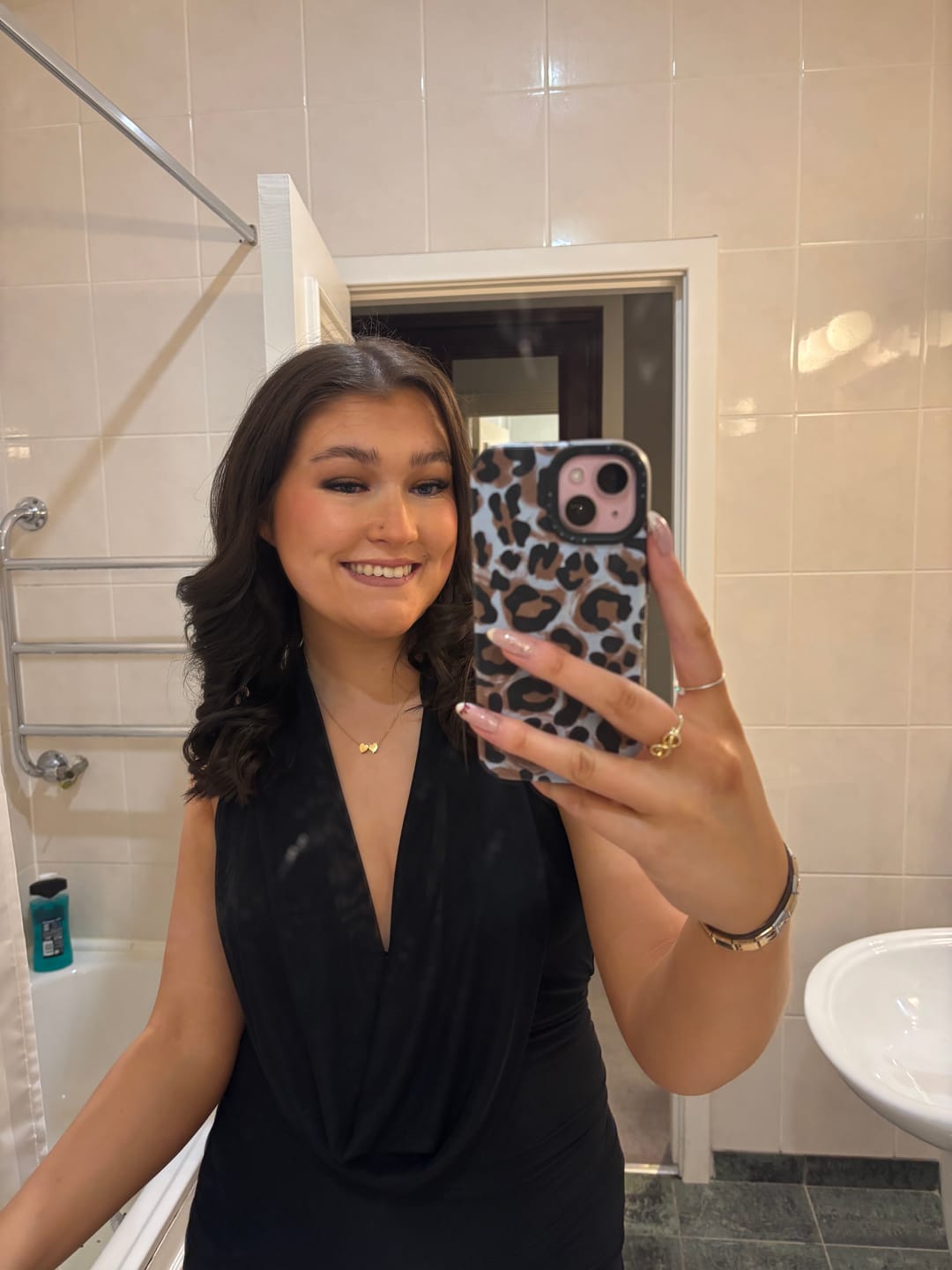 Customer photo review of Amo Heart Double Bead Necklace in Gold