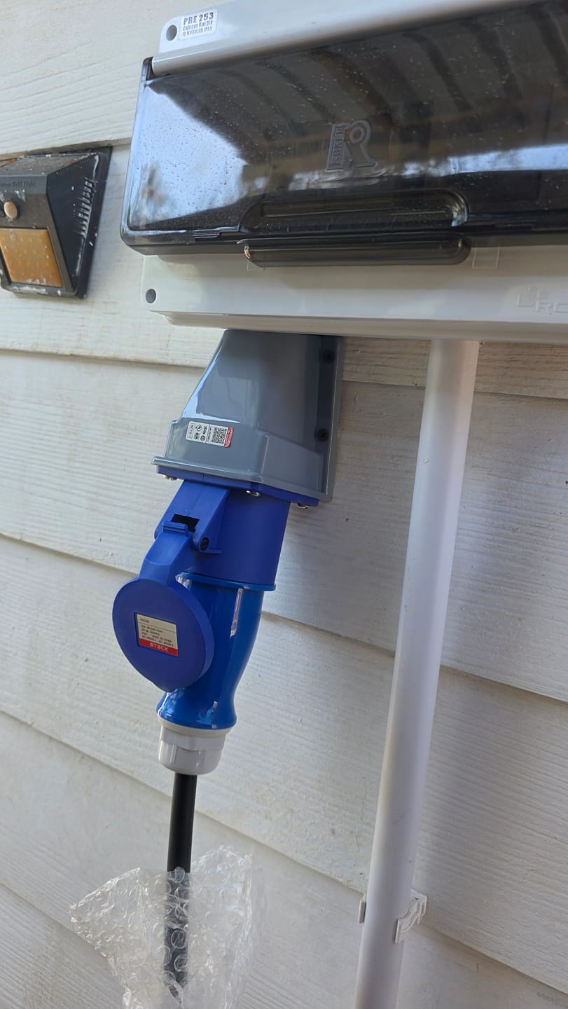 Customer photo review of Entregas a partir del 7 de enero - Cargador Para Auto vehículos Eléctricos 7 kW Tipo 2 Wallbox