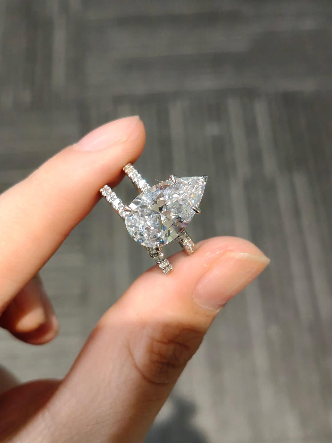 Customer photo review of S925 4.5Ct Pear Cut Wedding Ring & Open Wedding Band Bridal Rings Travel Rings For Her