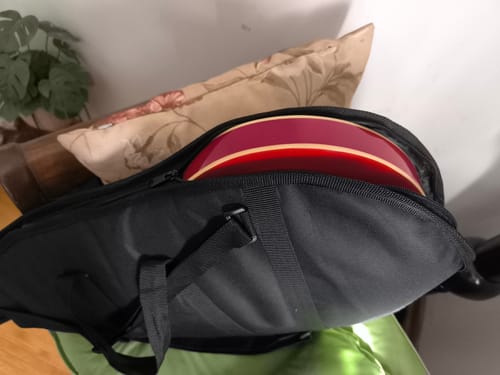 Customer photo review of Funda Guitarra Eléctrica Estándar Acolchada 20 mm con Correas y Bolsillo