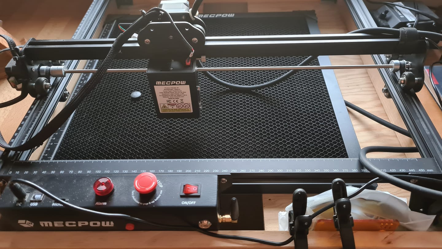 Customer photo review of Mecpow R1 1064nm Infrared Laser Module